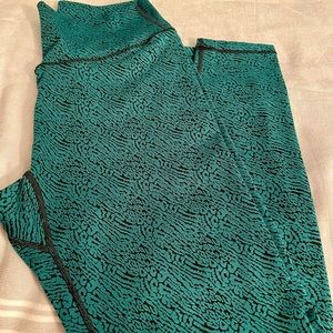 Buffbunny Evolve Jacquard Legging Venom Nucleus Print